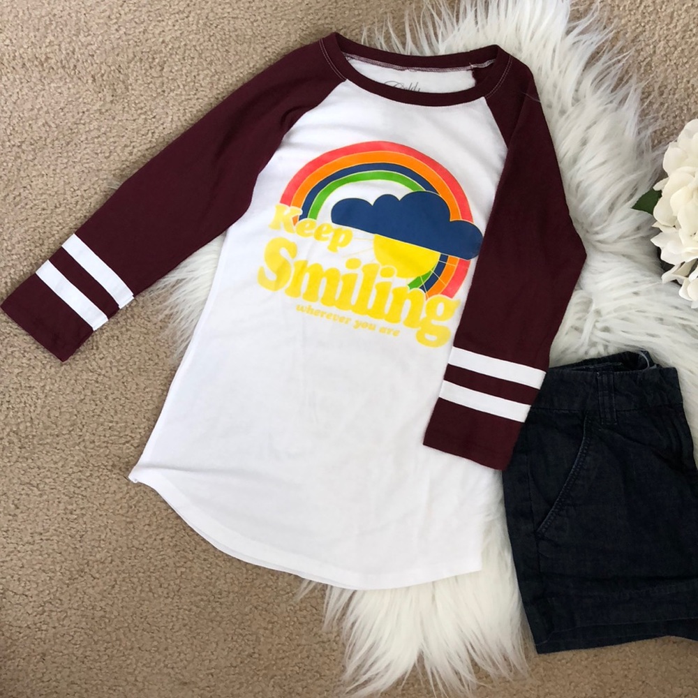 “Keep Smiling” baseball Tee